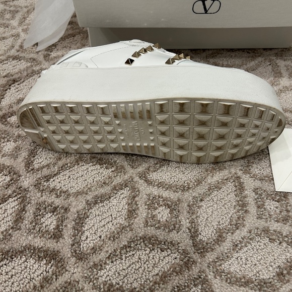 Valentino Garavani Rockstud Untitled Platform Sneakers  Valentino Garavani platform sneakers